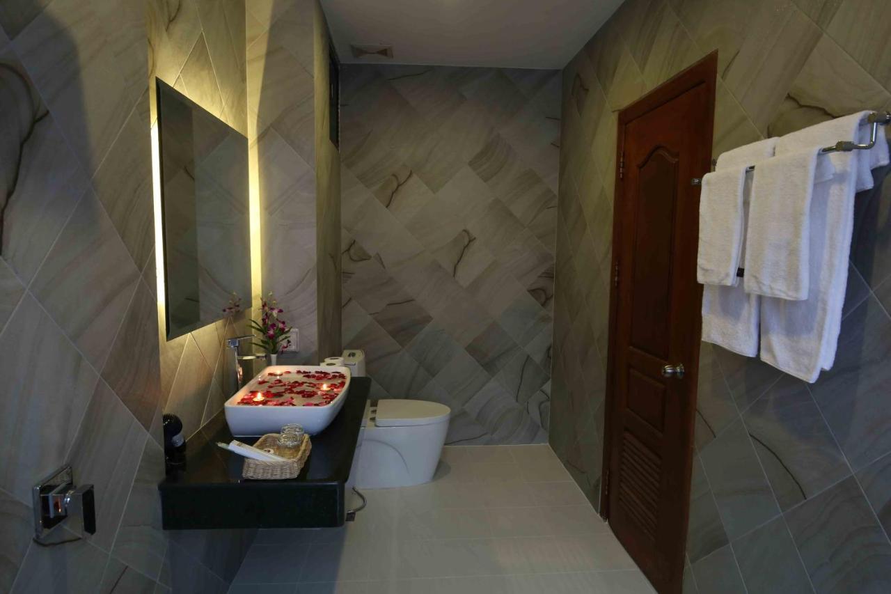 Holy Angkor Deluxe Hotel Siem Reap Exterior foto